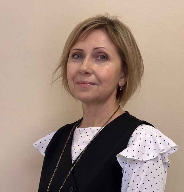 Прусакова Светлана Ивановна.